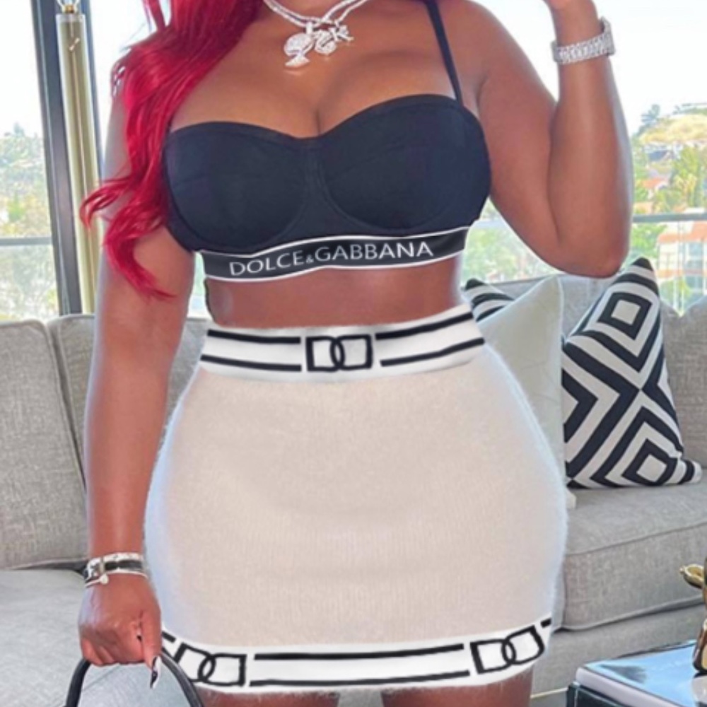 DG skirt set